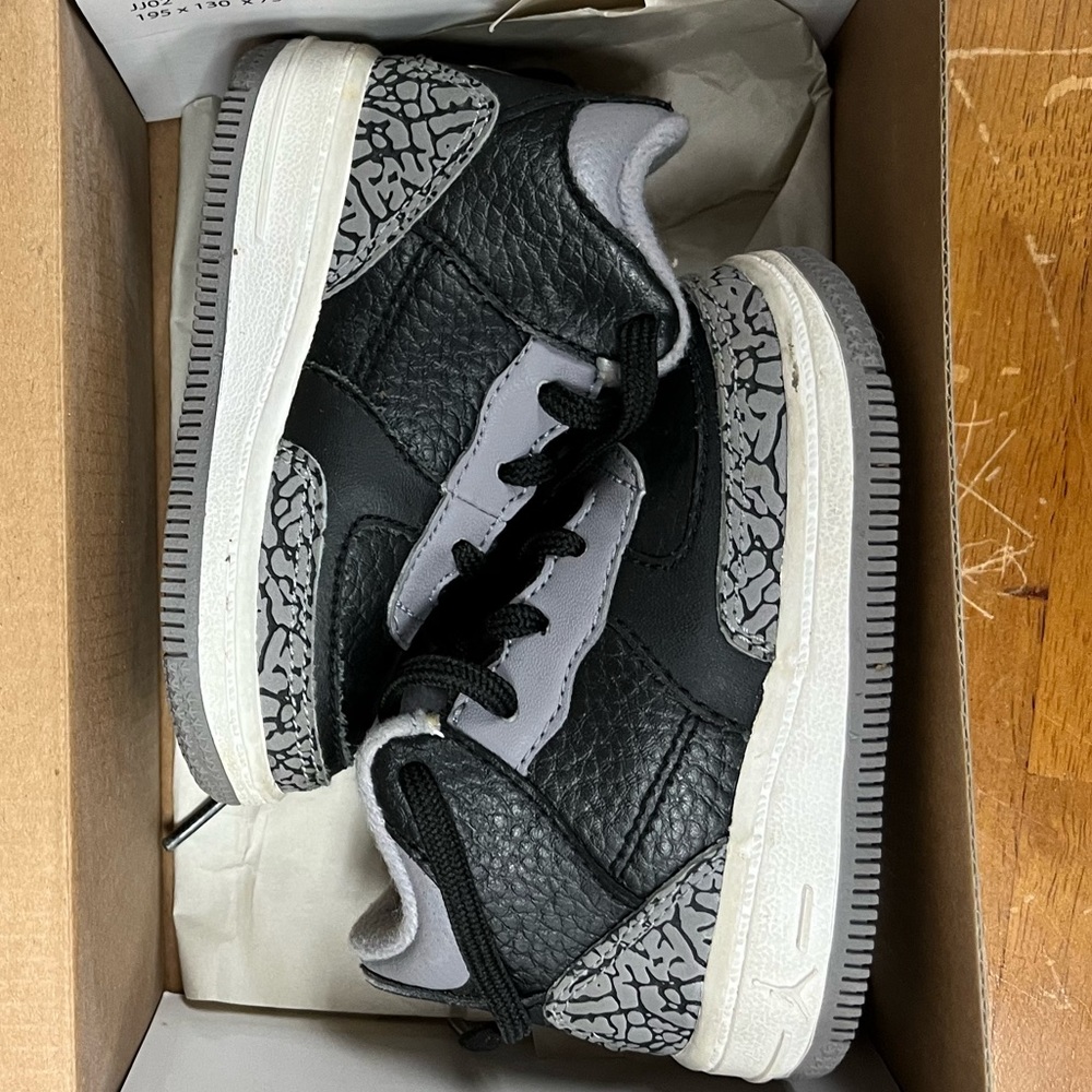 Jordan fusion 3 cement grey